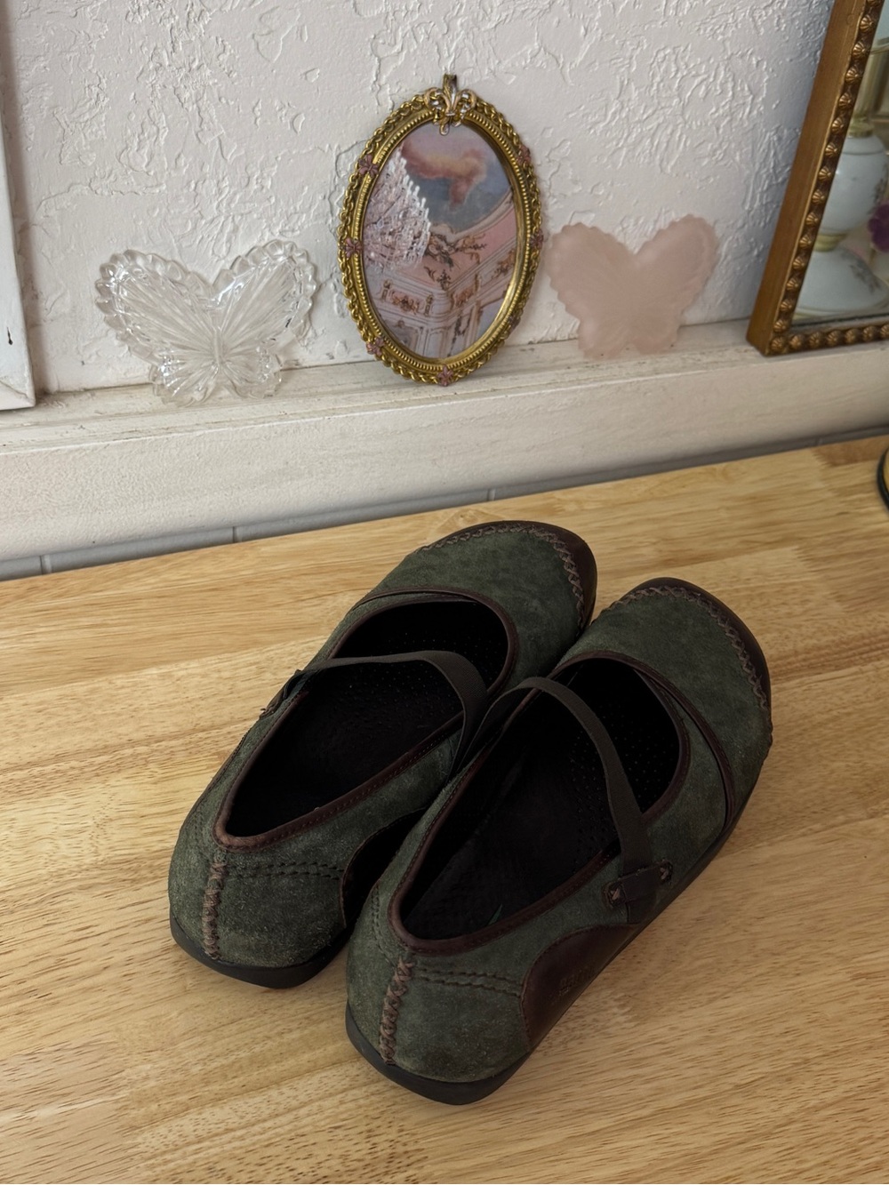 Earth Olive Green Suede Mary Jane Flats Leather Trim Comfort Shoes Size 9 Boho - Picture 12 of 14